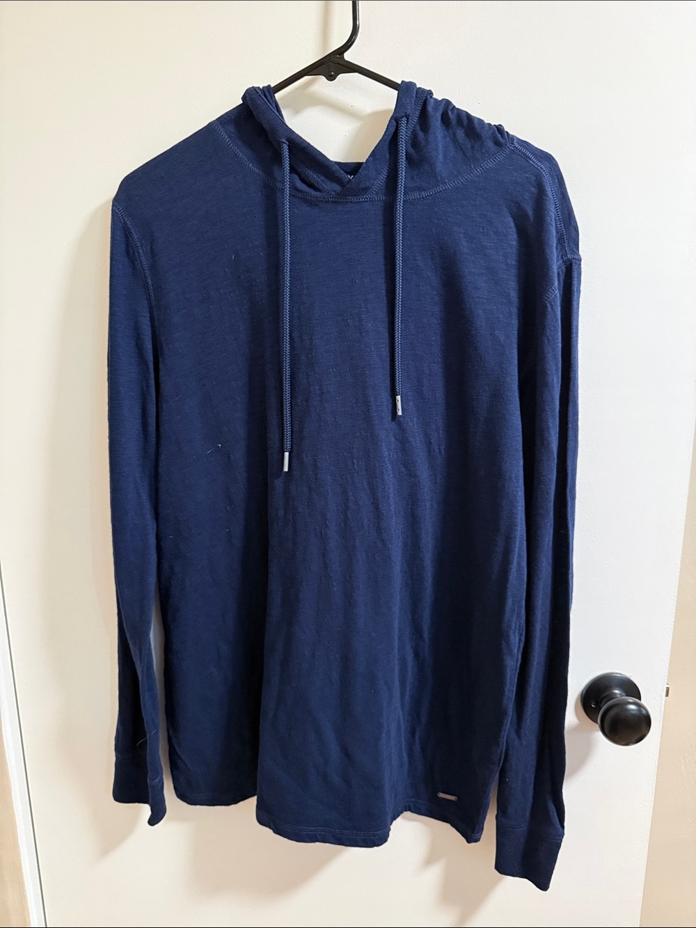 Express Men's Navy Lightweight Hooded Long-Sleeve Shirt